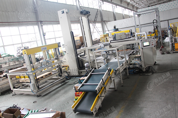 自動碼垛機(jī)